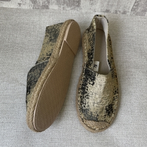 >کفش طرح گیوه  530
