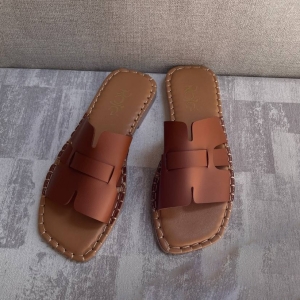 >صندل راحتی عسلی کد ۸۰۰
